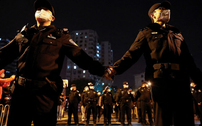 Κίνα: Οι αρχές αναζητούν πόρτα-πόρτα όσους συμμετείχαν στις διαδηλώσεις
