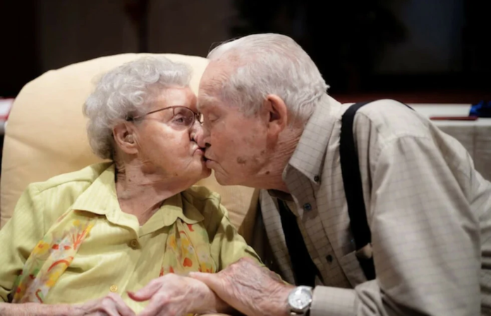 ζευγάρι παντρεμένοι γιαν 75 χρόνια